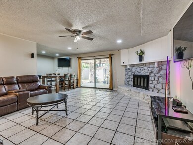 6209 S 116th East Ave, Broken Arrow, OK 74012 - photo 5