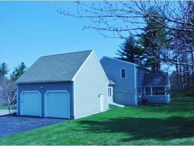 28 Dogwood Cir, Holden, MA 01520 - photo 5