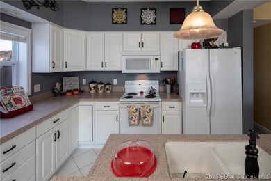 Lots of counter top space