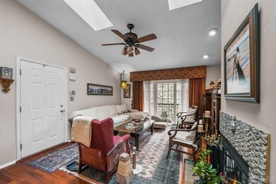 45 Amethyst Way, Franklin Park, NJ 08823 - photo 4