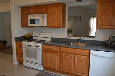 6188 Robin Dr, Mays Landing, NJ 08330 - photo 3