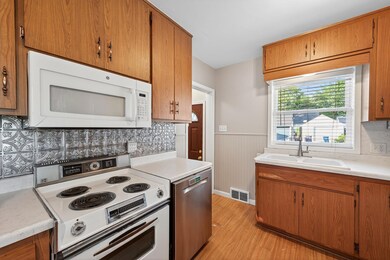 2121 Minnehaha Ave E, Saint Paul, MN 55119 - photo 6