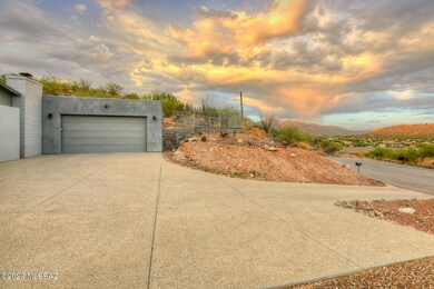 over sized Garage