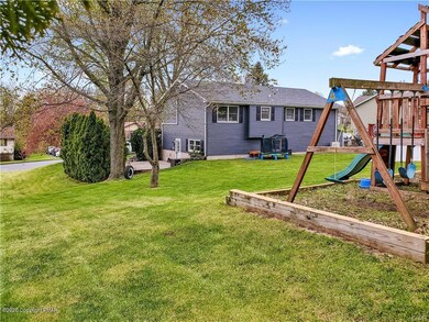 7516 Miller Dr, Bath, PA 18014 - photo 7