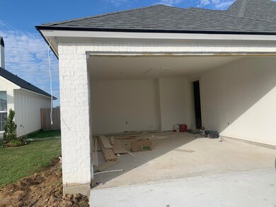 118 San Sebastian Dr, Youngsville, LA 70592 - photo 3