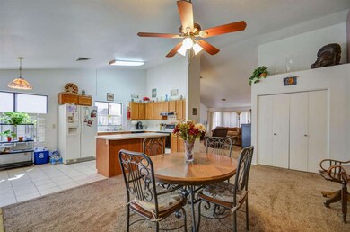 family room-4-4