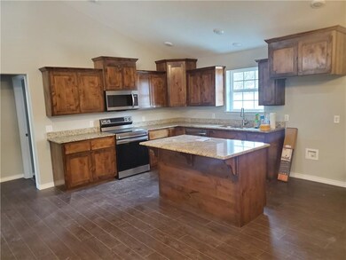 7730 Cedar Dr, Colcord, OK 74338 - photo 6