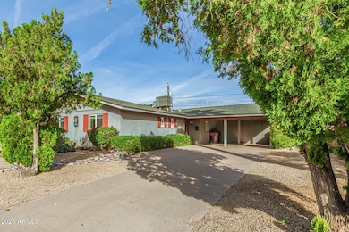 6912 E Monterey Way, Scottsdale, AZ 85251 - photo 3