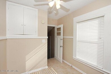 5525 Arva Cir, Jacksonville, FL 32244 - photo 6