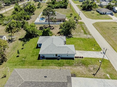 605 NE 31st Terrace, Cape Coral, FL 33909 - photo 6