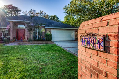 1741 Wren Way Niceville FL-large-003-16-