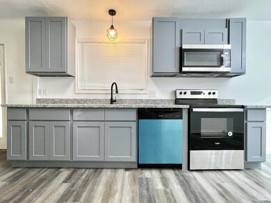 14222 Roundstone Ln, Houston, TX 77015 - photo 2