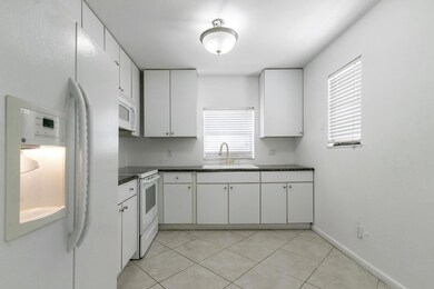 1815 Abbey Rd, West Palm Beach, FL 33415 - photo 6