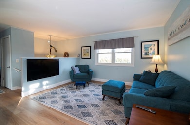 32 Spencer Dr, Westerly, RI 02891 - photo 2