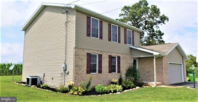 1129 Brechbill Rd, Chambersburg, PA 17202 - photo 3