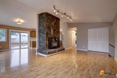 Living Room w/Access to Dining Area