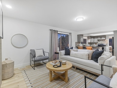 569 N Van Buren Ave, Ogden, UT 84404 - photo 7