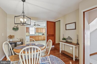 5509 Heatherwood Rd, Halethorpe, MD 21227 - photo 3