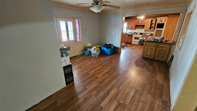 7208 Mchenry St, Houston, TX 77087 - photo 4