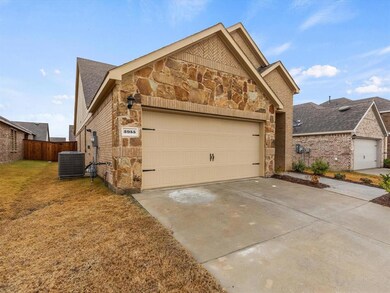 3955 Oak Creek Cir, Denison, TX 75020 - photo 5