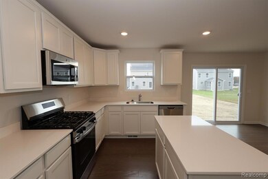 54788 Mockingbird Dr, Chesterfield, MI 48047 - photo 6