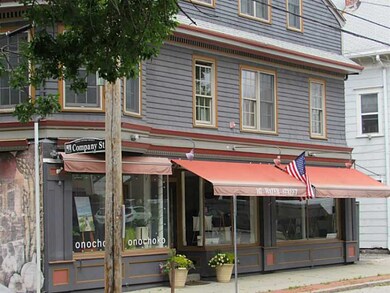 147 Water St unit 2N, Warren, RI 02885 - photo 2