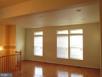 9107 Ayden Ln, Lorton, VA 22079 - photo 7