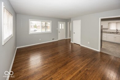 Liv Rm looking into Kitchen