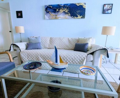 Mirasol Ocean Towers unit 2409, Miami Beach, FL 33140 - photo 4