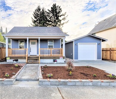 1209 Cedar St, Raymond, WA 98577 - photo 3