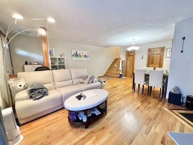 156 Quincy Shore Dr unit 61, Quincy, MA 02171 - photo 2