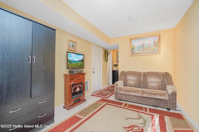 (3) FAMILY ROOM - FIRST FLOOR