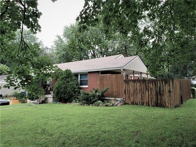 SIDE COVERED PORCH AND PRIVACY FENCE