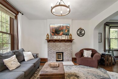 5250 Sutherland Ave, Saint Louis, MO 63109 - photo 6