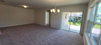 1195 Papaya Cir, Davenport, FL 33897 - photo 4