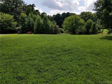 7809 Sandy Ridge Rd, Hopewell, VA 23860 - photo 2