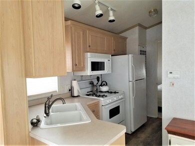 Full Size Appliances!