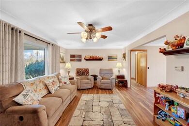 17242 Sycamore Rd, Grand Rapids, OH 43522 - photo 4