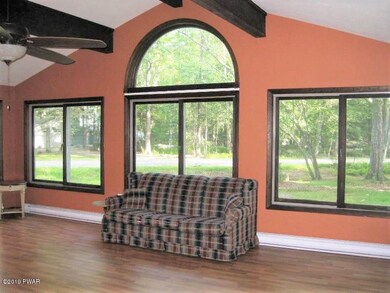 211 Basswood Dr, Hawley, PA 18428 - photo 4