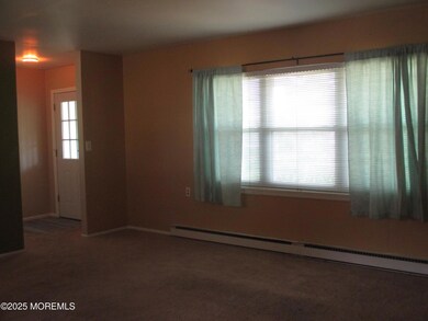 662A Plymouth Dr unit 662A, Lakewood, NJ 08701 - photo 7