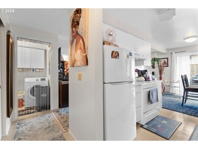 3625 NE Division St unit 3635, Gresham, OR 97030 - photo 3