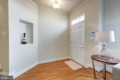 11812 Regents Park Dr, Germantown, MD 20876 - photo 2