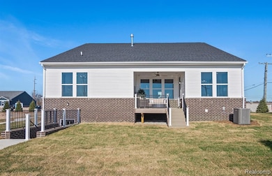 The Corners at Cherry Glen, Macomb, MI 48044 - photo 2