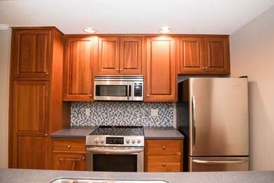 71 S Williams St unit 2, Burlington, VT 05401 - photo 6