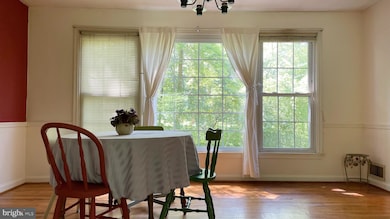 2565 Wayland Rd, Berwyn, PA 19312 - photo 7