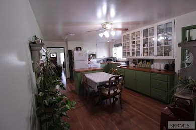 419 W Grand Ave, Arco, ID 83213 - photo 7