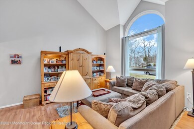 18 Cornwallis Rd, Toms River, NJ 08755 - photo 6