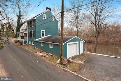 4005 Lower Rd, Levittown, PA 19056 - photo 2