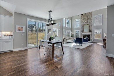 11 Bear Hollow Ln, Hyde Park, NY 12538 - photo 6