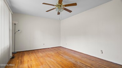 2506 Country Club Rd, Jacksonville, NC 28546 - photo 4